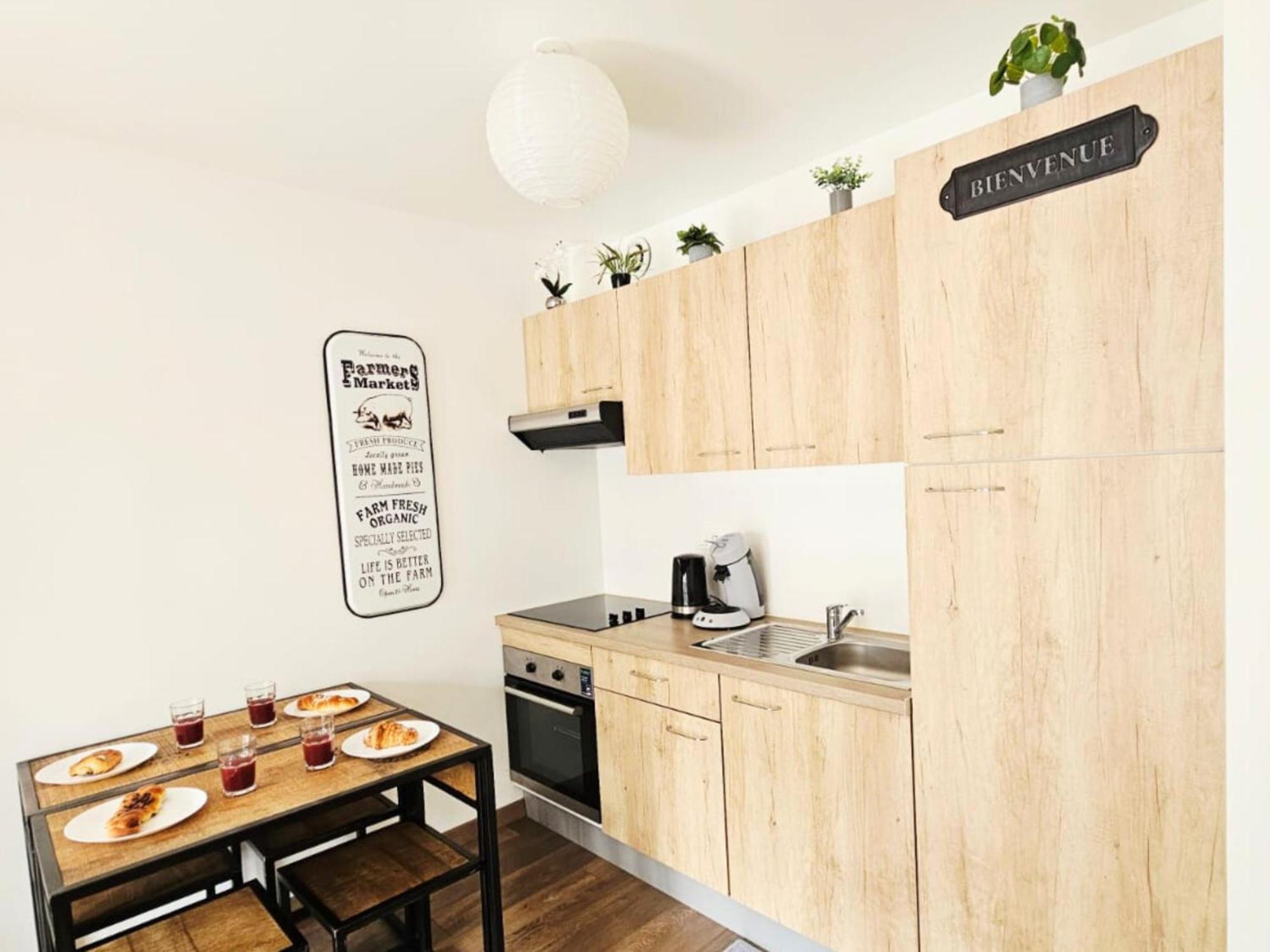 Passage Secret - Ideal Pro, Couples, Familles & Amis - Le Calme En Hypercentre - Wifi Haut Debit - Netflix - Machine A Laver - Gare, Cathedrale, Commerces, Restaurants & Transports En Commun A Moins De 10 Minutes A Pied Реймс Екстериор снимка